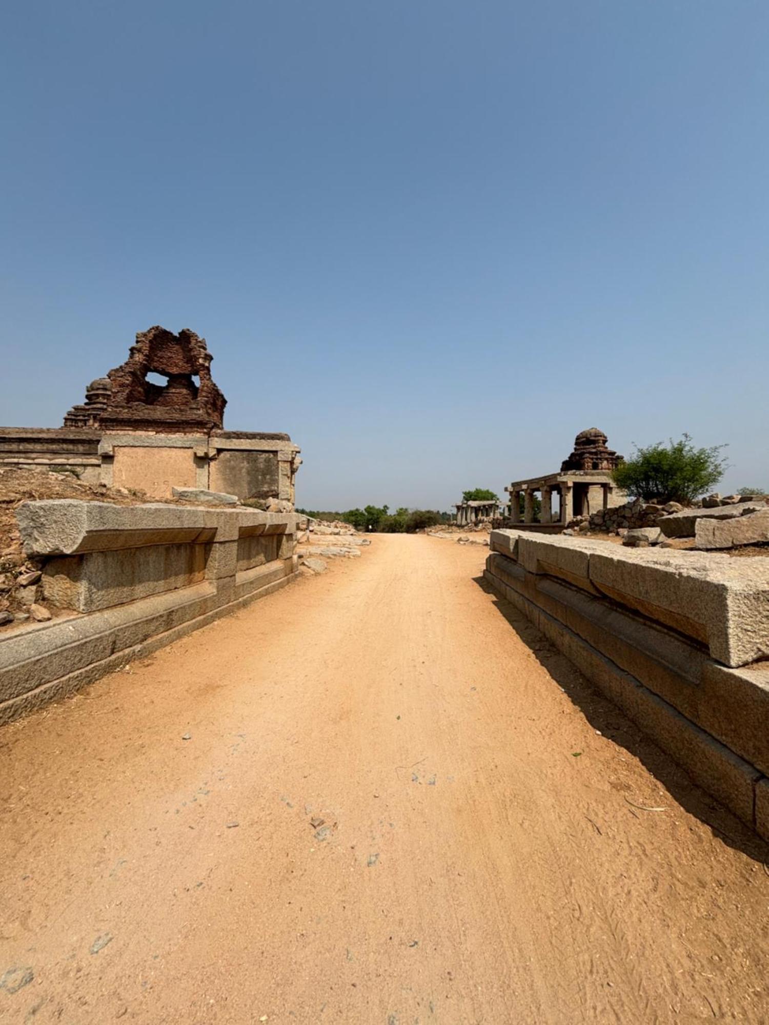 Mahesh Guest House Hampi Eksteriør billede